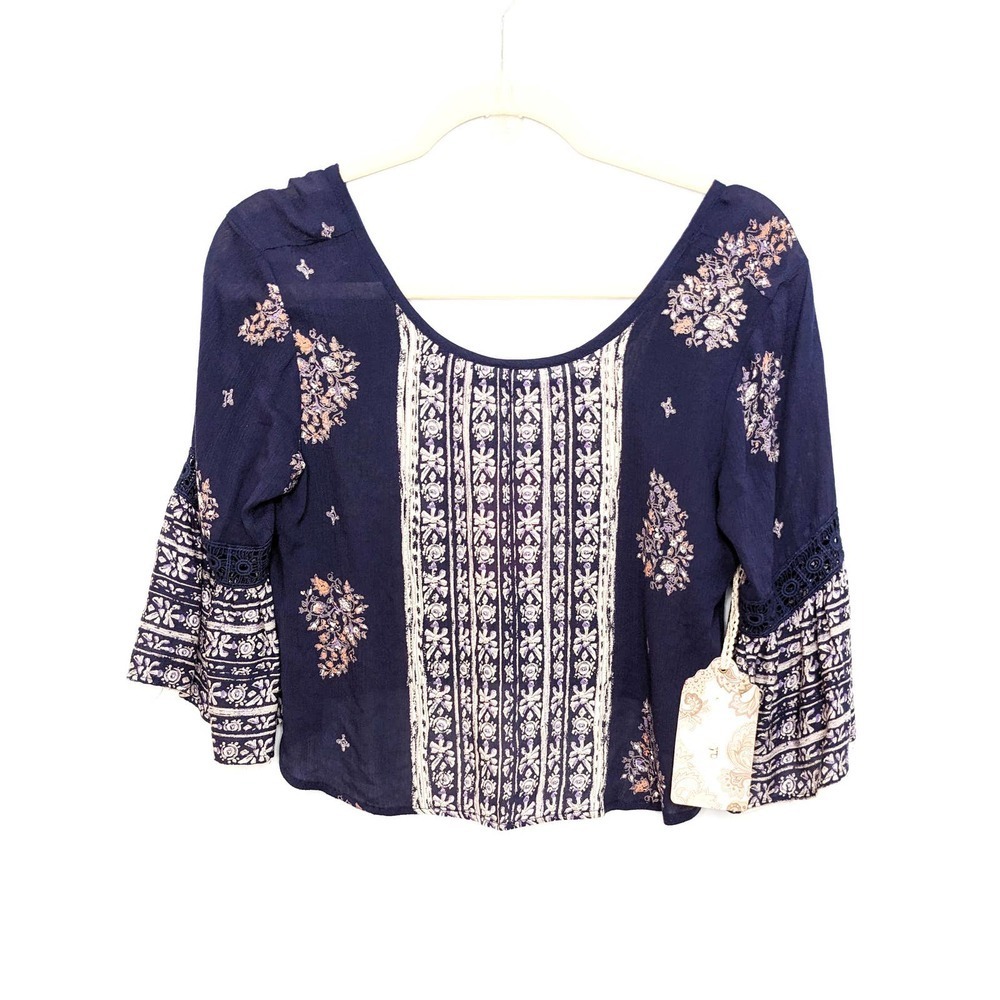 New Band Of Gypsies Shirt Womens Small Crop Top Boho Bell Sleeve Cottage Western